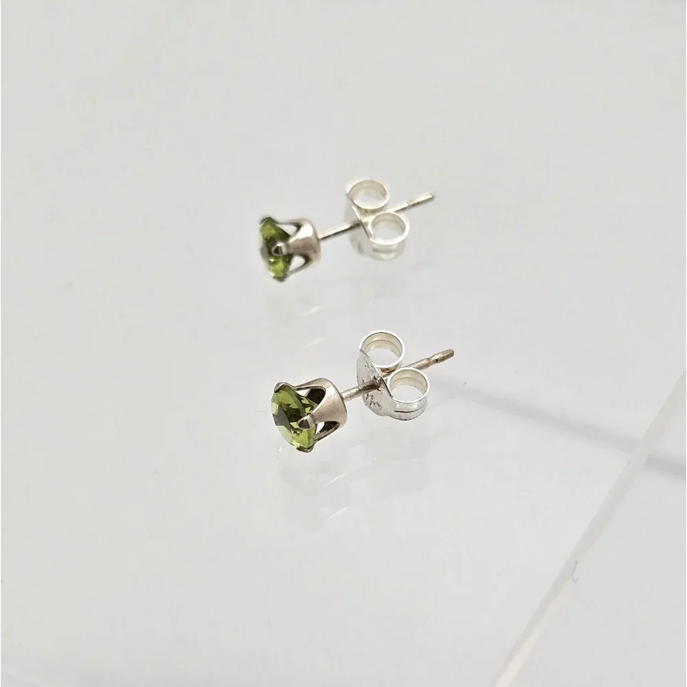 Sterling Silver Earrings Green Stone Pierced Stud Classic Minimalist Dainty Twee